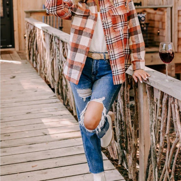 Nantucket Chill Plaid Jacket In Rust - Picture 4 of 4